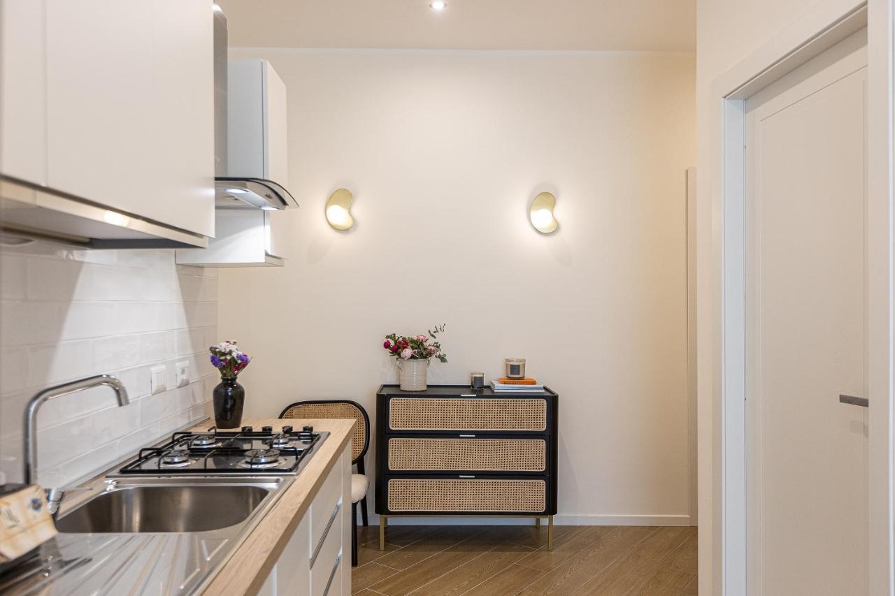 Colosseum Boutique Apartment Rom Exteriör bild