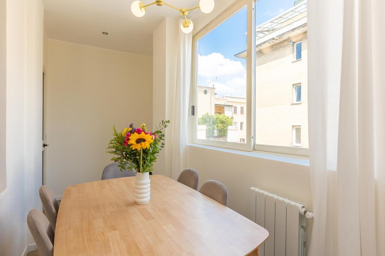 Colosseum Boutique Apartment Rom Exteriör bild